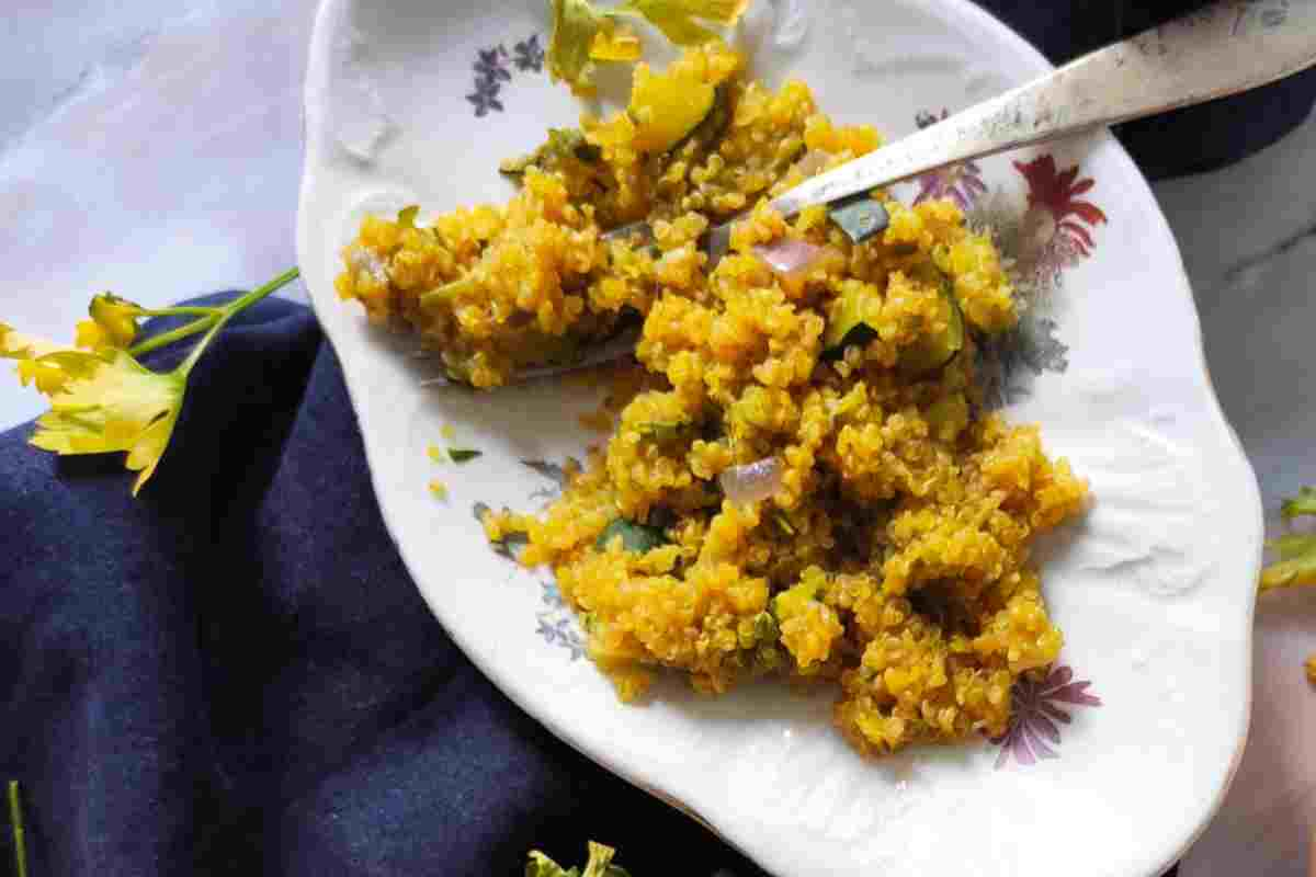 Pranzo light e veloce per l'estate, una ricetta con la quinoa e le zucchine