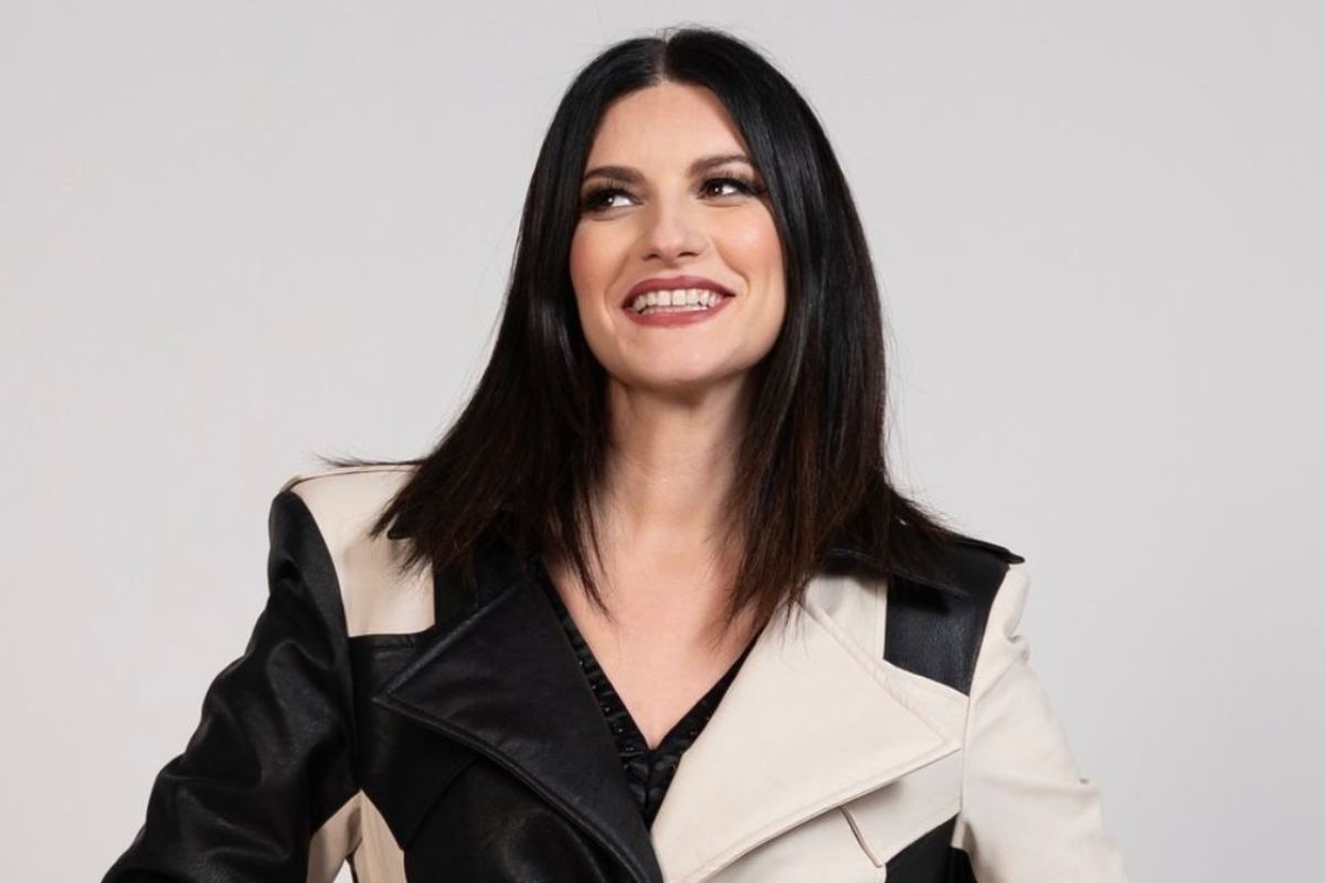 look sorprendente per laura pausini