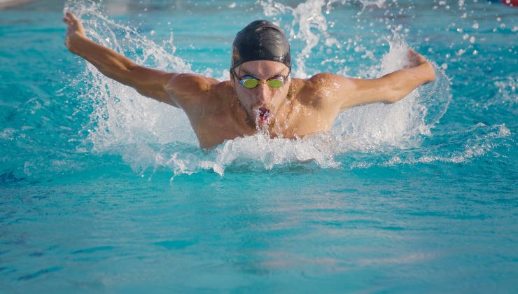 Olimpiadi, perché nuotatore fa doccia prima del tuffo